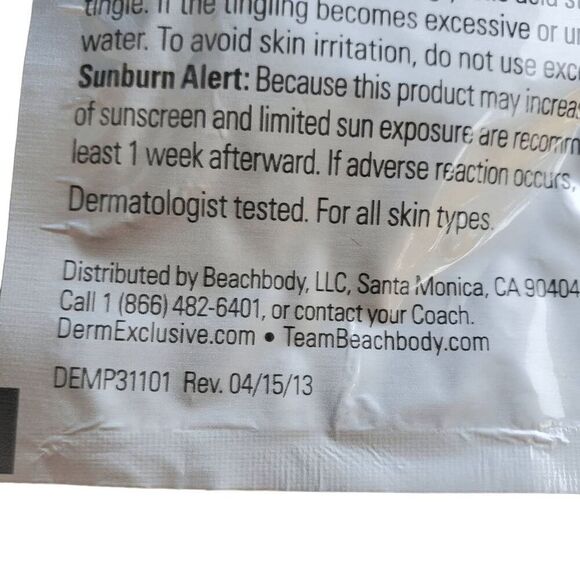 Derm Exclusive PM Micro Peel Resurfacing Pads (5 packs of 15 = 75)New & Sealed - Picture 4 of 5